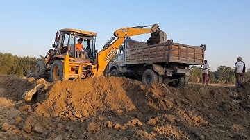 JCB Backhoe Cutting Soil and Loading in Dump Truck - Dump Truck Carrying Soil - JCB Video 8