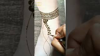 New Leg Mehndi Design 