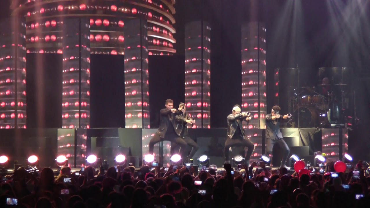CNCO - Tan Fácil || Movistar Arena, Santiago, Chile 27/02/2018