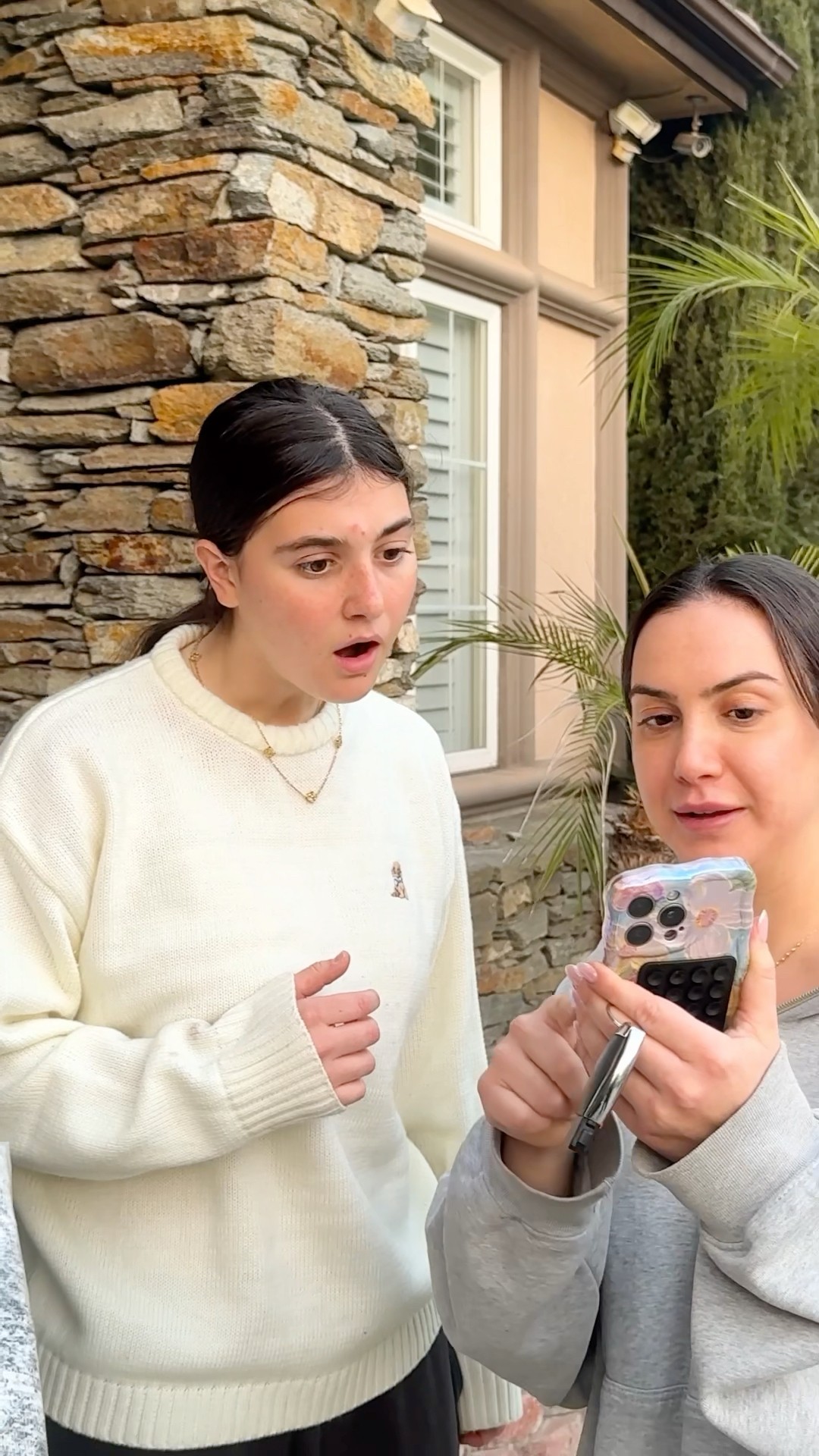 She’s going VIRAL for the wrong reasons ?