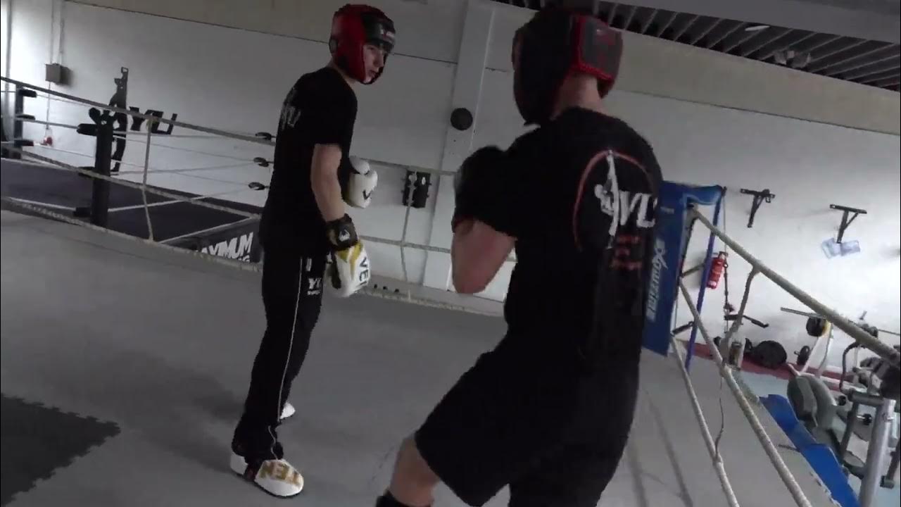 Kickbox Sparring 1(2) YouTube