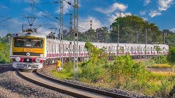 High Speedy Fake MEDHA EMU Train Blistering Through Rail Curve || Howrah - Katwa EMU Local Train