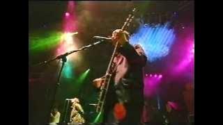 Oasis - Slide Away (live -Glastonbury '95)