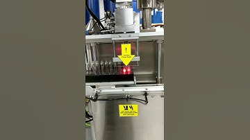 Jordane Cosmetics. Lipgloss filling equipment.