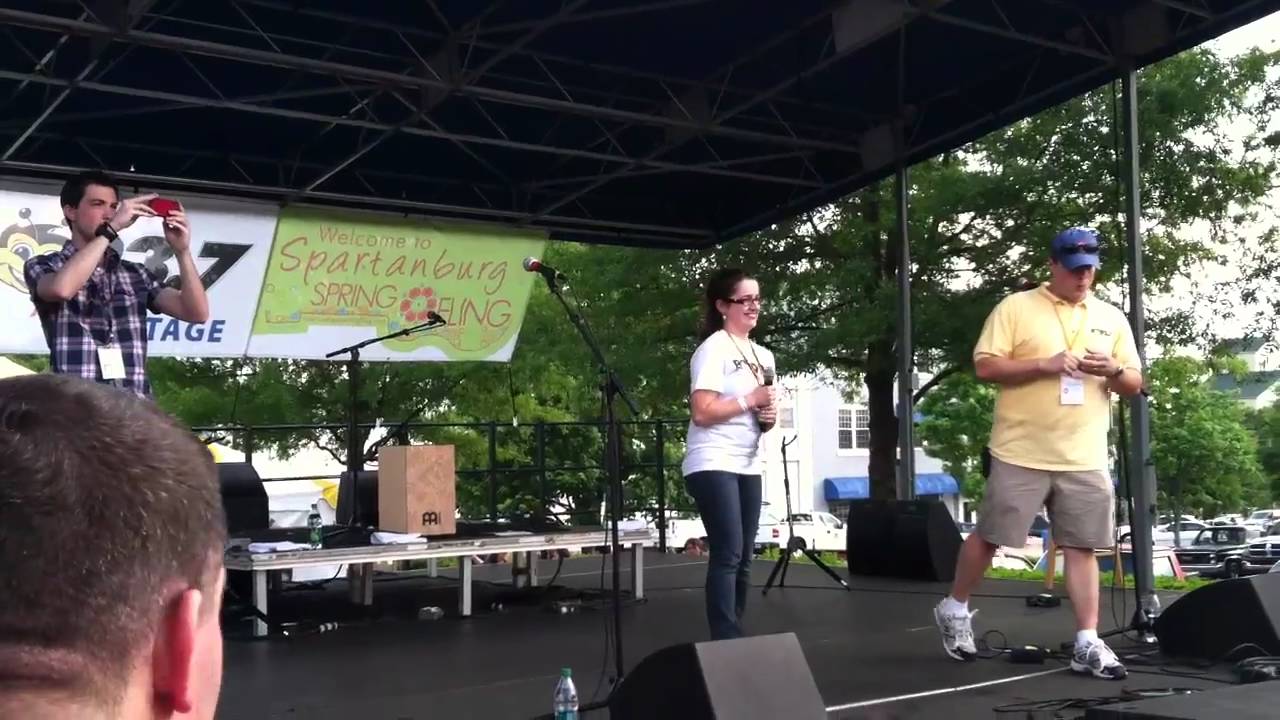 "Hottie What?" Kris Allen - DJs from B93.7 getting the crowd pumped up