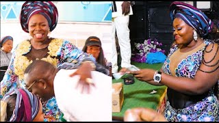 Too Humble! Yomi Fabiyi Bows To Greet Actress Ayoka Ologede As Remi Shitta Bey Reveals Hidden Things