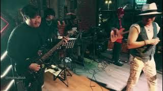 Andy/rif - Yang terlupakan ( Iwan Fals Cover )