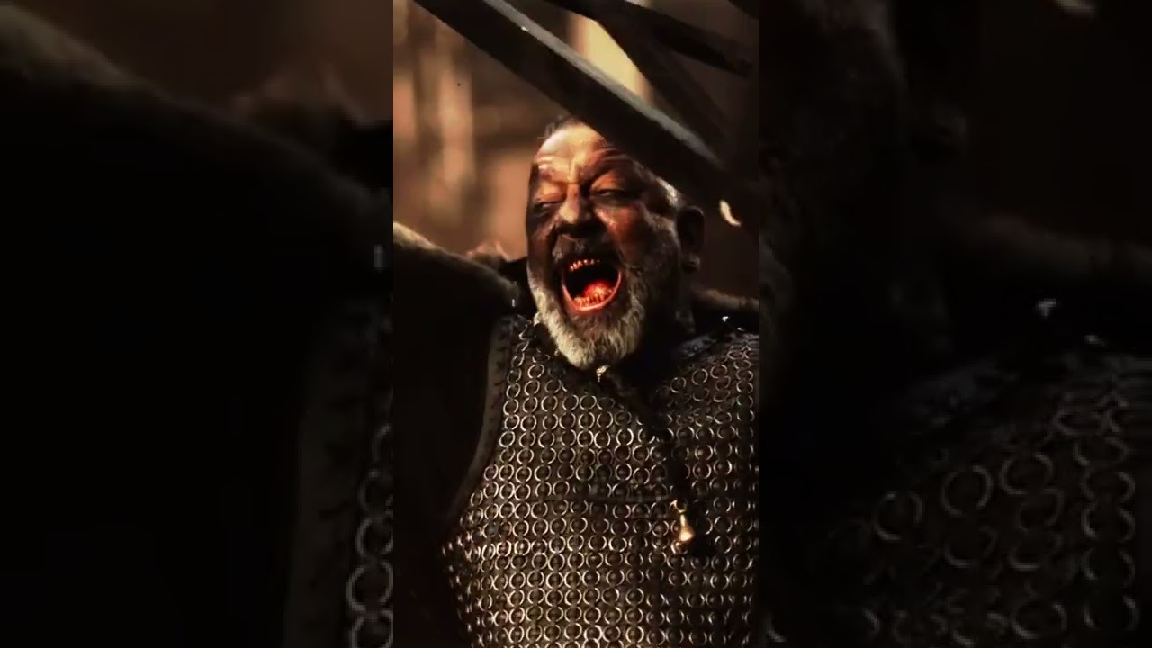 ADHEERA 🥵 Sanjay dutt,s look in KGF2 