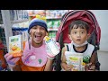 ALI KEREPOTAN JAGAIN BAYI LUCU 😅 - 24 Jam Beli Makanan Bayi | Ali vlog