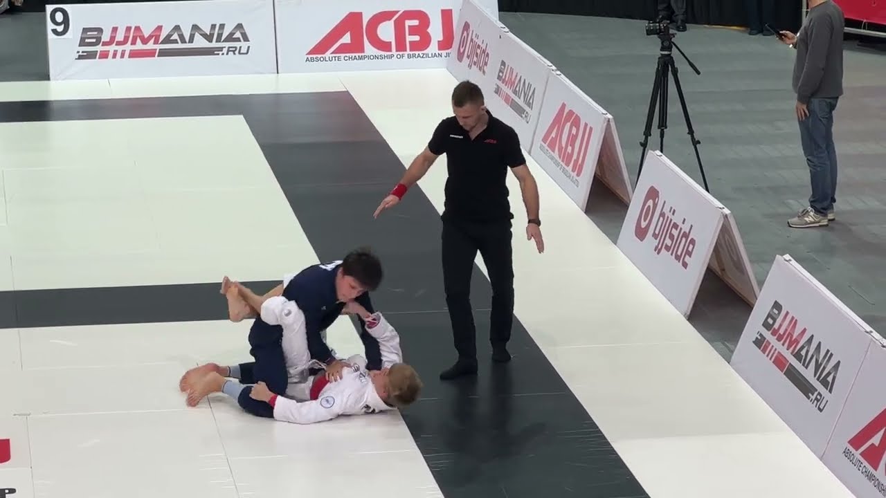 Sergej Bykov (R) vs Artem Bizin. Teen Gi/Quarterfinals/G & Y/60 kg/ACB JJ RUSSIAN OPEN CHAMPIONSHIP.