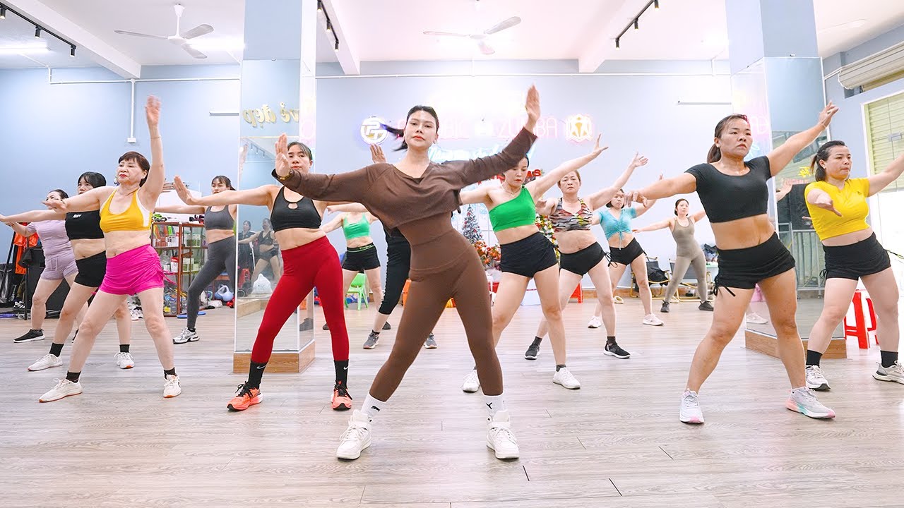 28-минутная танцевальная тренировка дома | Упражнения для быстрого похудения