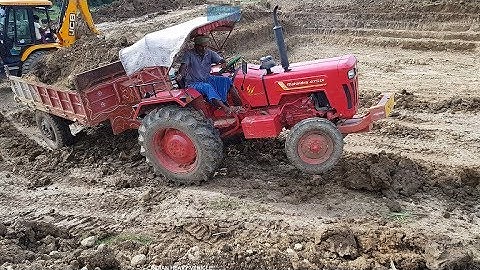 Mahindra Tractor 475Di Stuck Over The Soil | Pushed By Jcb 3dx Machine | Tractor Stunts.