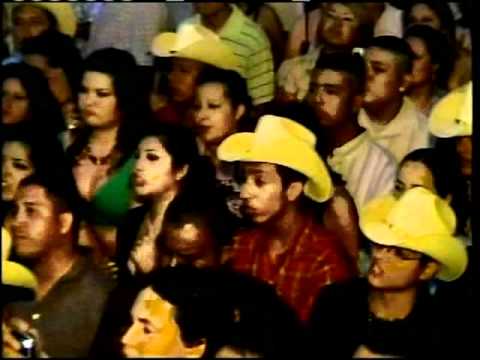 El Tigrillo Palma - En Vivo      El Guero Pesado  12