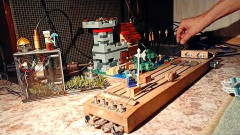 Fuckмашина vs.Dronezilla 1 (Drone/dark ambient diy instruments)