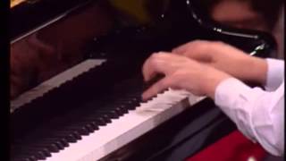 Beethoven. Piano Concerto No. 1 3rd mov. Arie Vardi conducts.