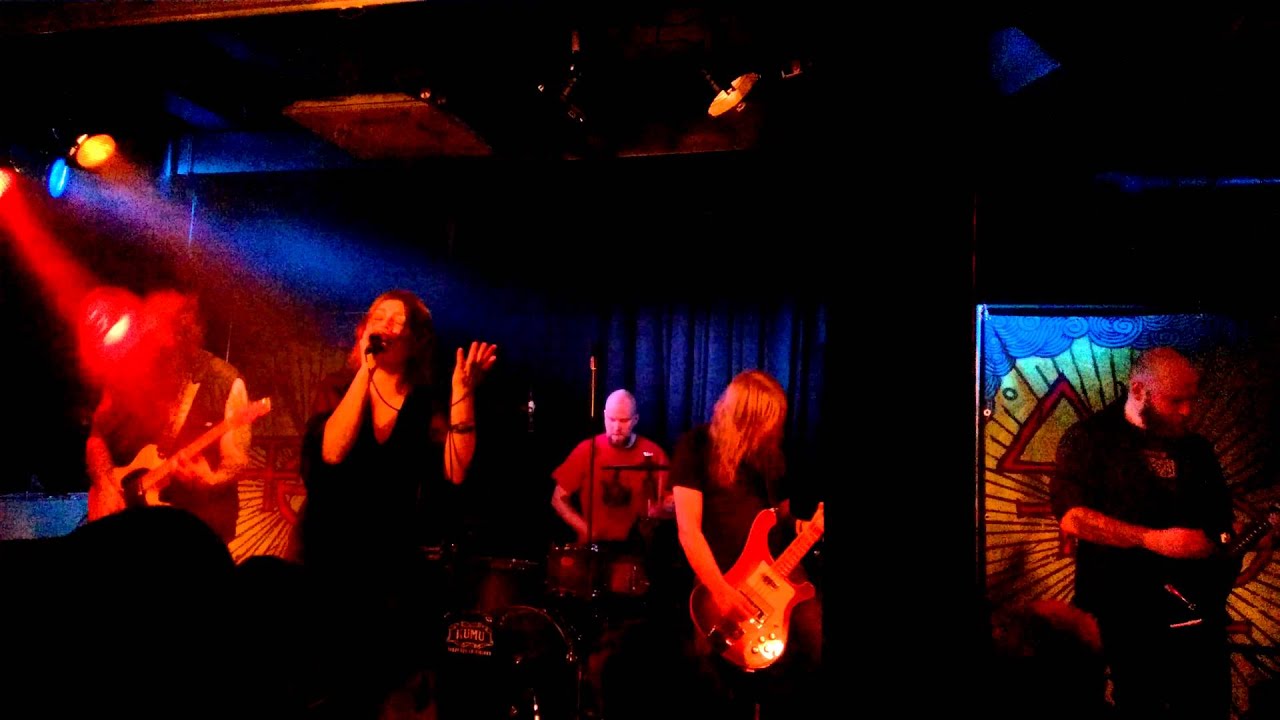 JESS AND THE ANCIENT ONES - "Wolves In My Head" Live @ 45 Special 2016 4K 2160p