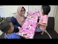 Hadiah Edukasi Agar Anak Semakin Semangat Dan Berprestasi | Yaya Sang Juara !