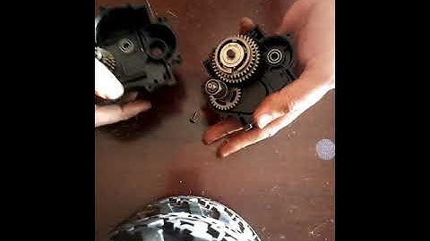 HPI SAVAGE Spec 3.0 HOW TO SHIM YOUR GEARBOX BUILD PART 3