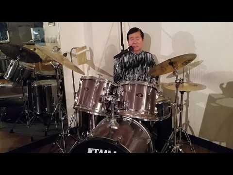 ギャランドゥ《西城秀樹》これぞ秀樹の最高ヒットナンバー。ドラムは踊る！頑張れ秀樹。
