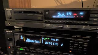Vintage Technics SL-P350 CD Player - Demo