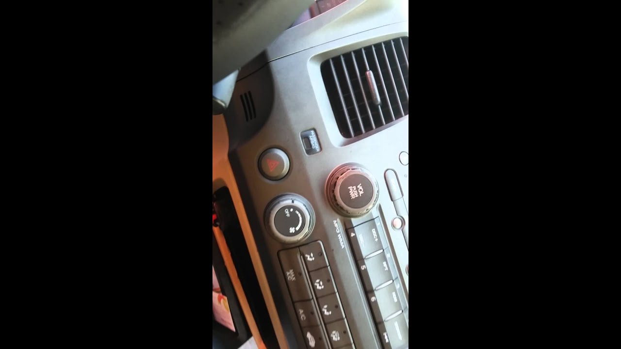 Quitar radio honda civic 2007 - YouTube