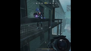 strafing quickscope flick for the last squad wipe