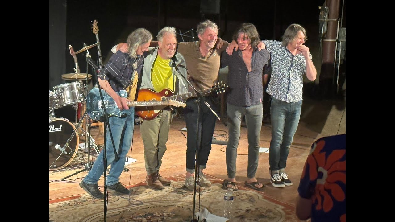 Rough Mix at La Chaussee   2023