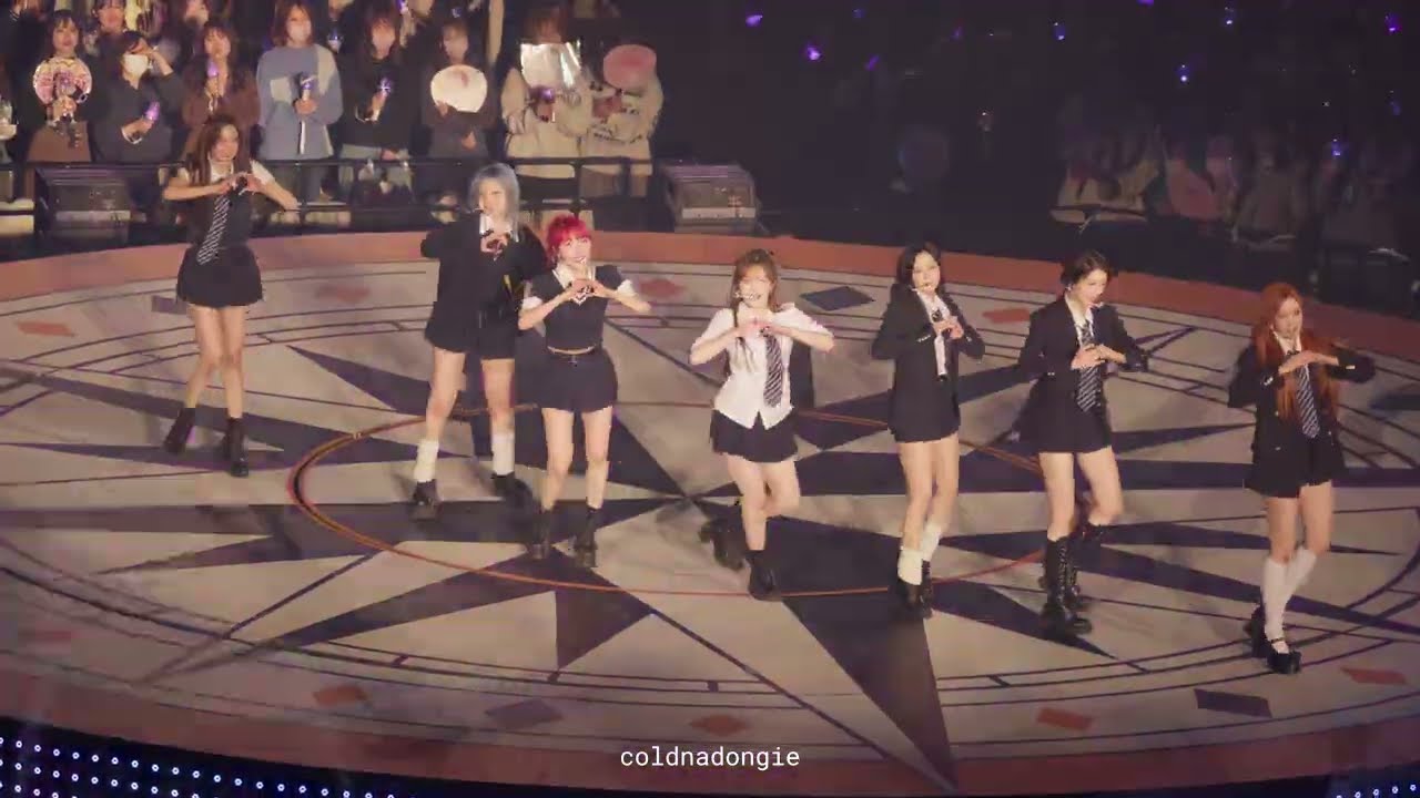 [4K60] Kep1er WA DA DA @ LAPOSTA 2025