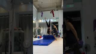 漾20200903 智傑 翻功1