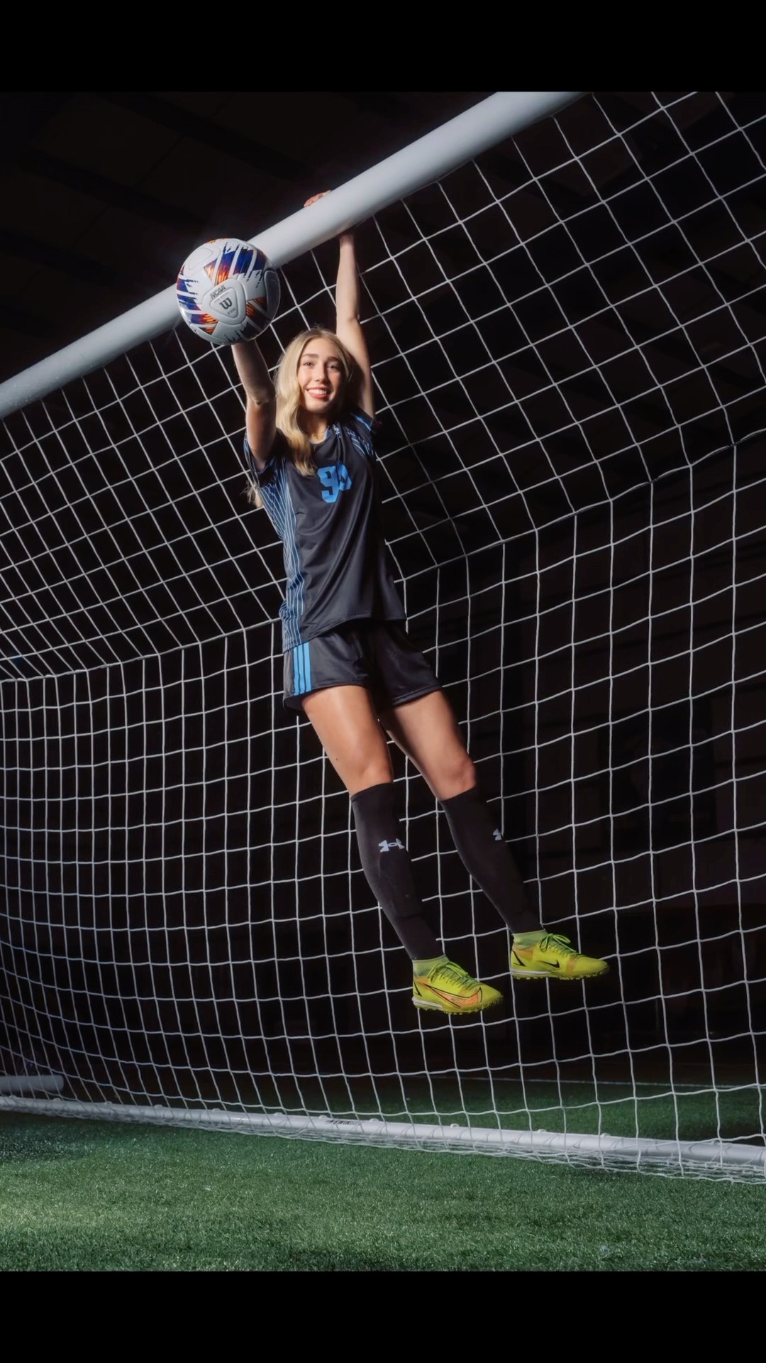 A little help with the soccer pose! A little Gaffer tape does the trick! #soccer #sportsphotography