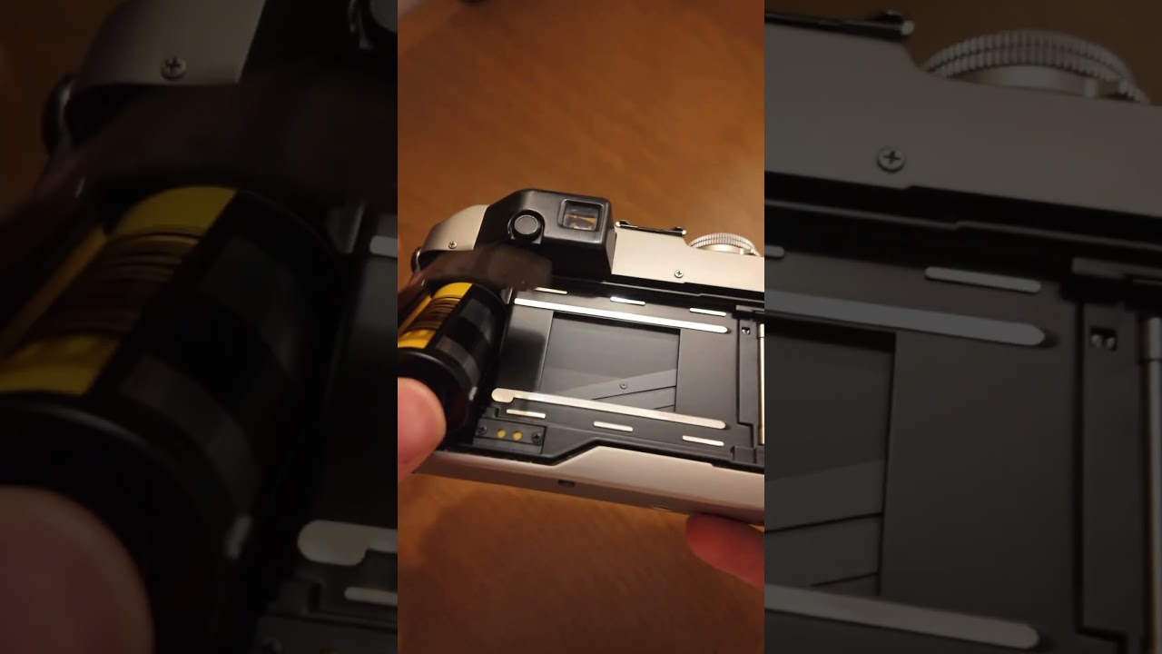 Contax G1 / Film Load