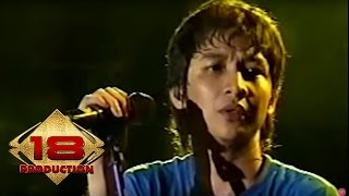 Ungu - Karena Aku Bukan Pilihan Hatimu @Live Konser PURWOKERTO 17 Desember 2006