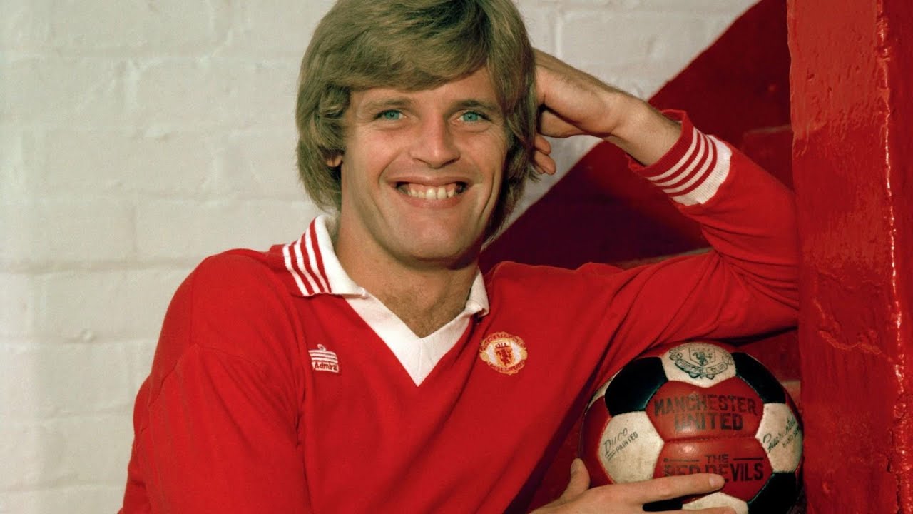 Tragic Man Utd legend Gordon McQueen ‘blamed dementia on heading football’ before he died aged 70