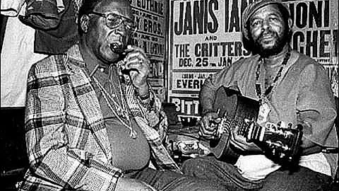 Sonny Terry & Brownie McGee - Midnight Special