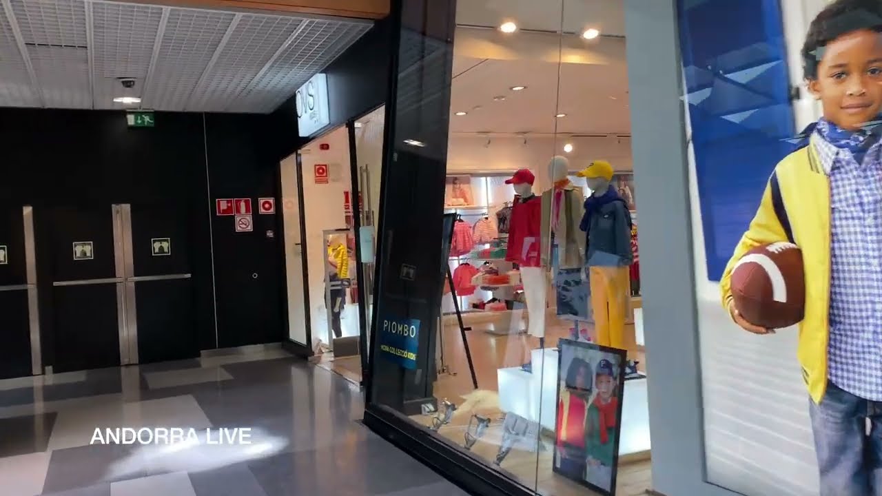 🇦🇩 Conoce por dentro el MAYOR CENTRO COMERCIAL de Andorra: ILLA CARLEMANY en Escaldes-Engordany 4K