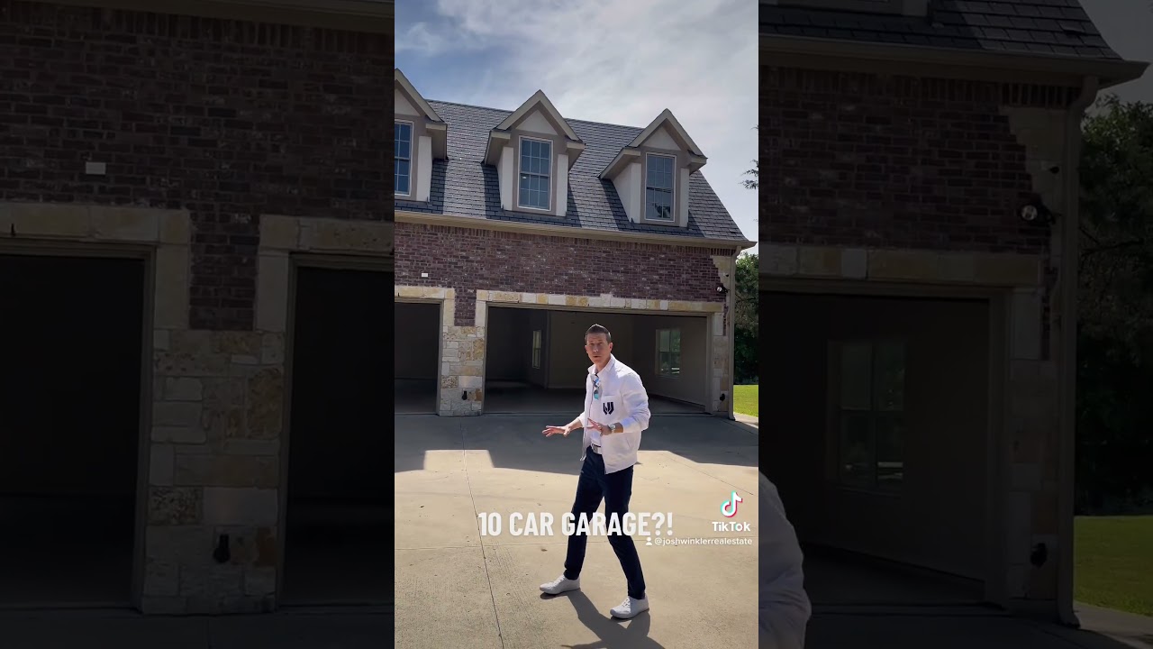 10 Car Garage... Right in West Plano! 