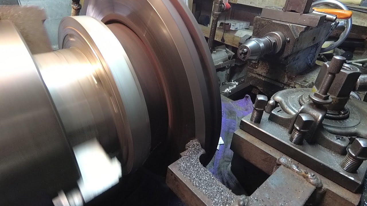 Usinage d'un disque de frein .