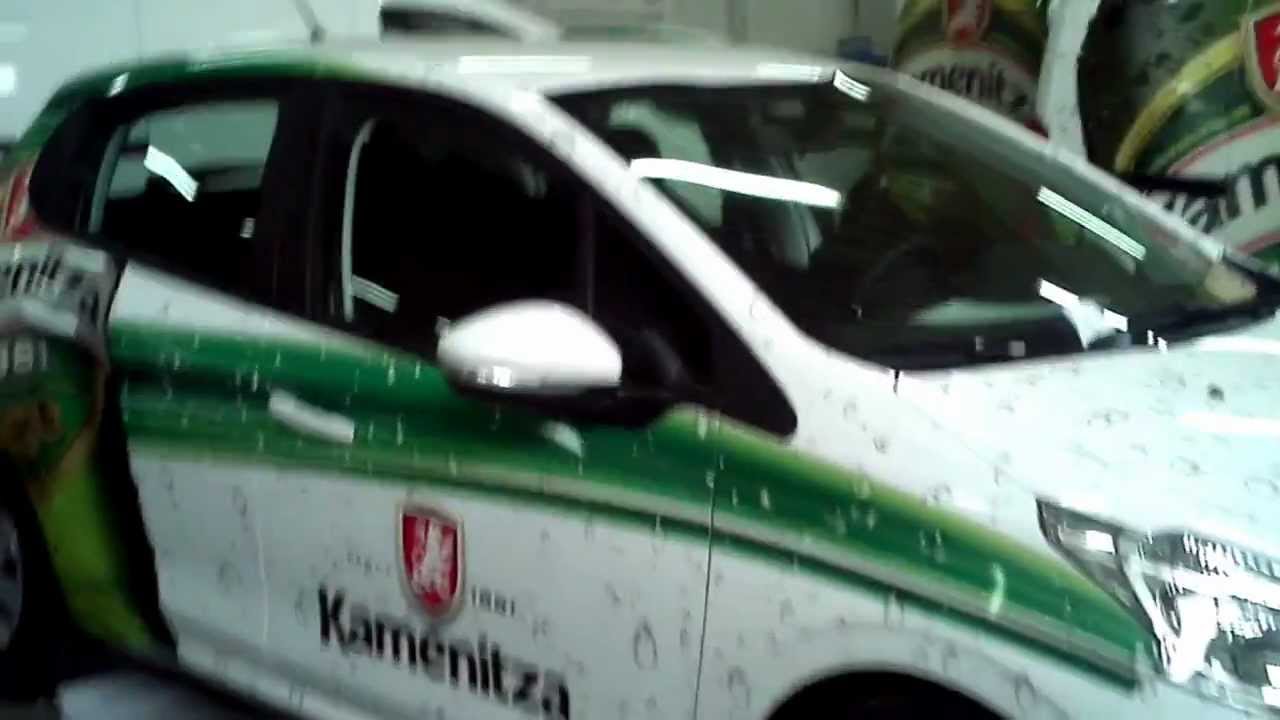 Oblepvane na awtomobil s 3M folio seria 170+cast Laminat