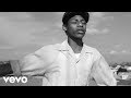 Michael Kiwanuka - Black Man In A White World