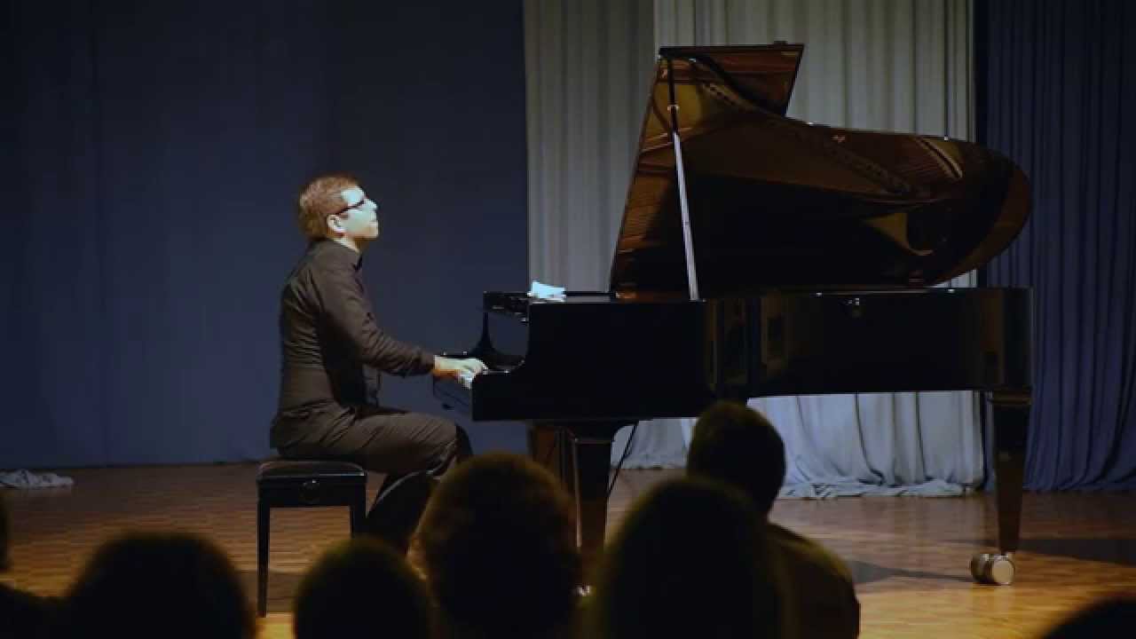 Gabriel Thorn - Teardrops - Roland Hegedus  (piano excerpt)