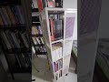 Nossa nova estante de livros giratória #books #livros #decoração #apartamento #leitura