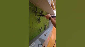 爸爸電流急急棒專家，只碰了1次就過關