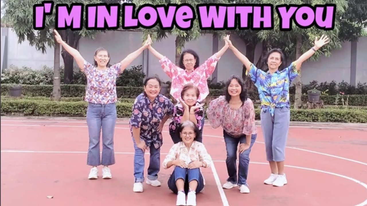I'M IN LOVE WITH YOU - LINE DANCE Chor : Ussy & Suroto ( INA ) Feb 2026 Demo by : Bimo