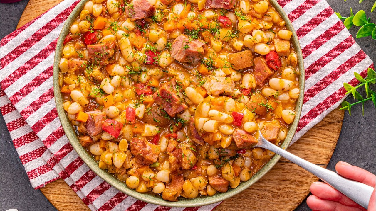 Iahnie de fasole cu ciolan afumat - Idei de rețete