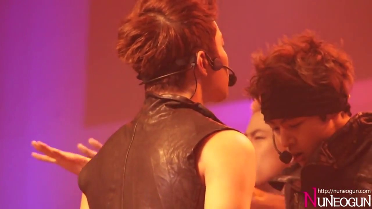 [I'll be back] 101016 갤럭시 U 2PM 미니콘서트_준호직캠_By Nuneogun