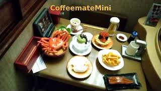 Licca-chan Conveyor belt sushi x Re-ment Petit Sushi-Go-Round