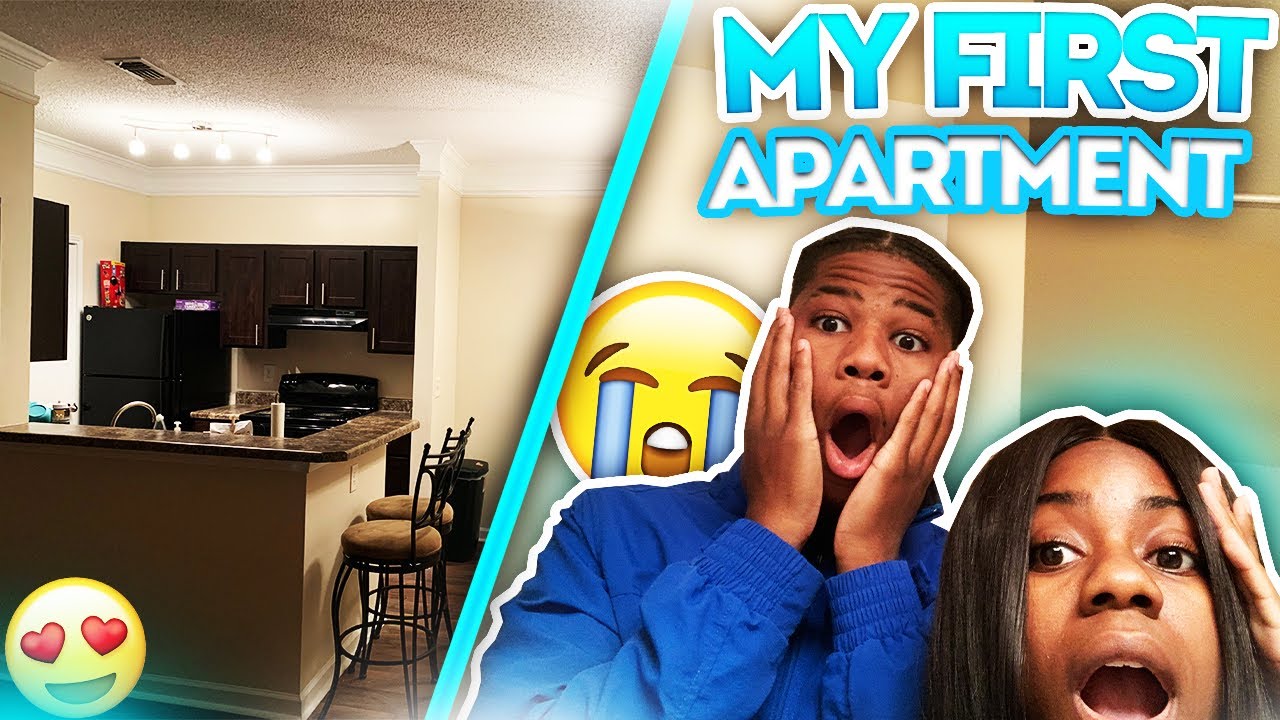OUR FIRST APARTMENT AT 18!! | EMPTY APARTMENT TOUR🏡 - YouTube