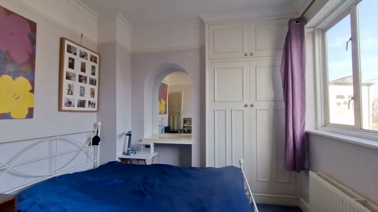 Flat for sale at Priests Bridge, SW14