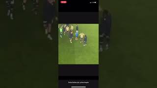 Jorge Jesus Taraftara El Kol Yapınca Mert Hakan Yandaş Tepki Gösteriyor