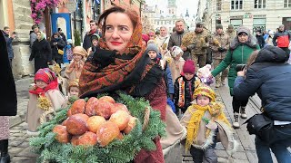Львів 2024: Різдво у Львові, винесення Дідуха, колядники і звіздарі  Lviv Christmas 24 грудня 2023 р